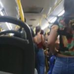 Motorista briga com passageiro e tranca todo mundo em ônibus