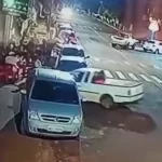 Motorista invade calçada e atropela pedestres propositalmente no Paraná