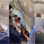 Mulheres 'saem no tapa' dentro de avião e passageira fica com seios de fora