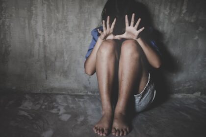 criança de seis anos é vítima de abuso sexual em escola de candeias