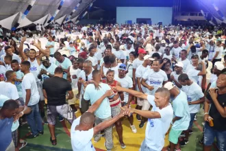 Vídeo: Salinas da Margarida celebra o Dia dos Pais com homenagens, emoções e sorteio de prêmios