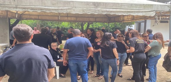 Policiais Federais da Bahia se mobilizam por melhores condições salariais em manifestação em Salvador