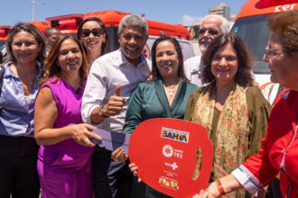 Ministério da Saúde entrega 48 novas ambulâncias para a Bahia