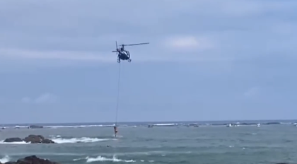 Graer salva homem de afogamento na praia de Itapuã, em Salvador