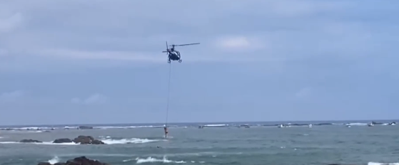 Graer salva homem de afogamento na praia de Itapuã, em Salvador