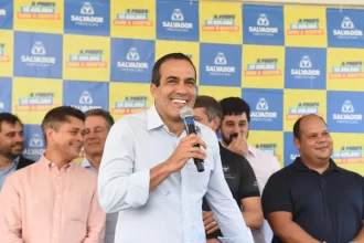 Prefeito Bruno Reis celebra repasse de R$ 17 milhões do governo federal para Salvador