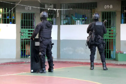 Três detentos que fugiram do presídio de Salvador morrem em confronto com policiais federais e militares