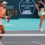 Bia Haddad e Luisa Stefani voltam a vencer e vão à semi em Abu Dhabi