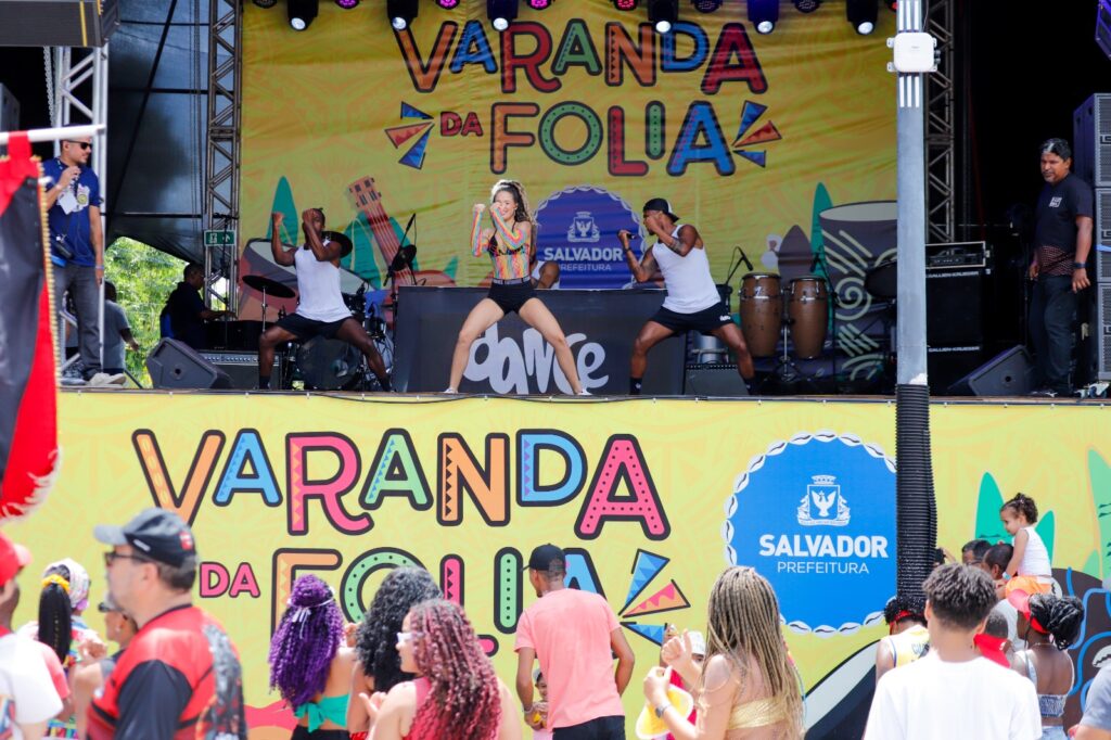 Diversidade de gêneros musicais marca shows da Varanda da Folia  – Secretaria de Comunicação