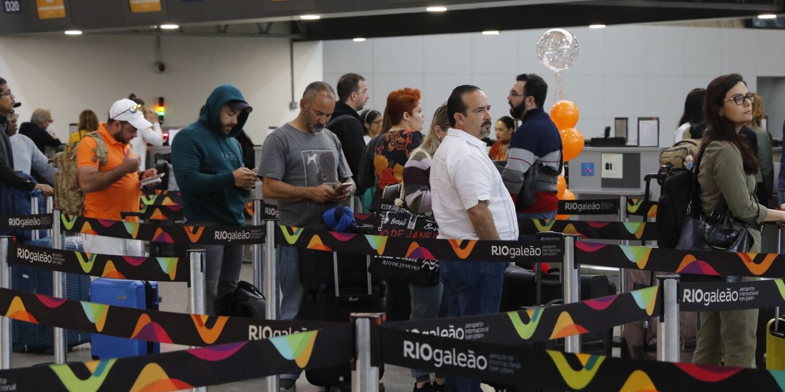 Estradas e aeroportos estão preparados para movimento no carnaval