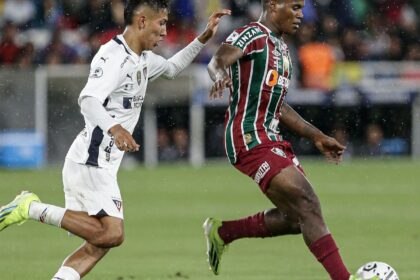 Fluminense recebe LDU em busca do título da Recopa Sul-Americana