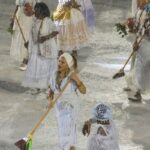 Lavagem da Sapucaí reúne fé e festa para garantir sucesso do carnaval