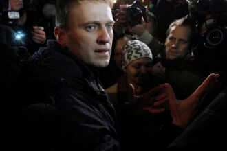 Líder opositor russo Alexei Navalny morre, diz serviço penitenciário