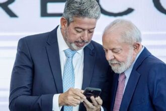 Lula e Arthur Lira se reúnem para tratar da relação entre poderes