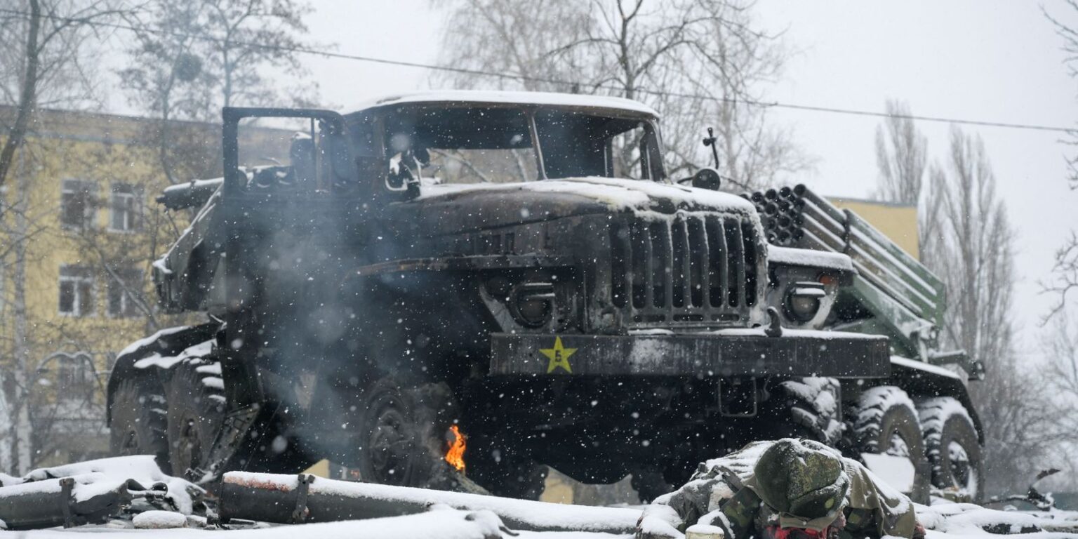 Ucrânia: guerra completa 2 anos com fracasso de sanções contra Rússia