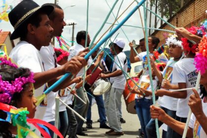 Congado é festa de almas e necessita de apoio público, diz antropólogo