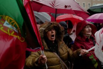 Eleições terminam em Portugal com abstenção entre 32% e 46,5%