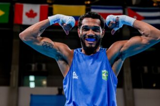 Luiz Oliveira vence na 1ª luta do Brasil no Pré-Olímpico de Boxe