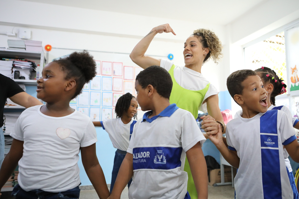 Alunos de escola municipal participam de vivências teatrais do projeto Contando Histórias do Meu Mundão – Secretaria de Comunicação