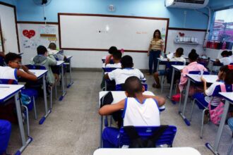 Aprender+ vai fortalecer aprendizado de 56 mil estudantes da rede municipal de ensino em 2024 – Secretaria de Comunicação