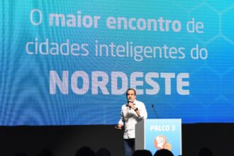 Bruno Reis anuncia investimento de R$100 milhões em Centro de Operações de Salvador durante evento sobre Cidades Inteligentes