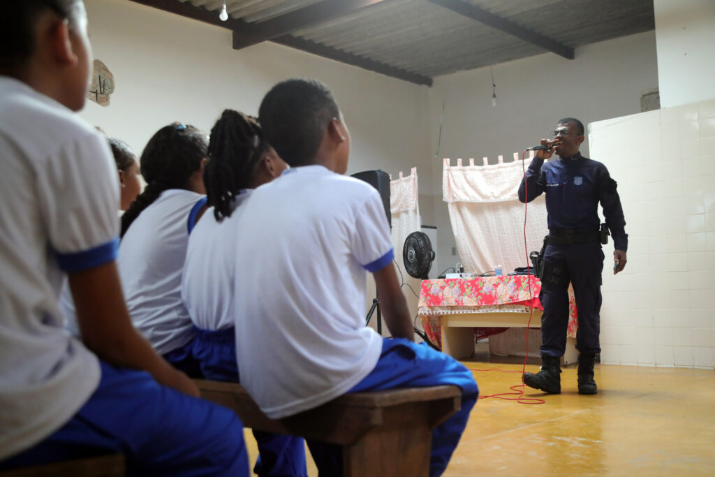 Guarda Municipal realiza ação antibullying em escola municipal – Secretaria de Comunicação