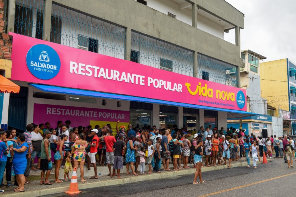 Prefeitura entrega em Periperi 4º restaurante popular de Salvador e eleva oferta de refeições gratuitas para população carente