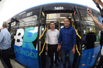 Prefeitura entrega trecho 2 do BRT com 8 novas estações e inicia operação de nova linha entre Lapa e Pituba – Secretaria de Comunicação