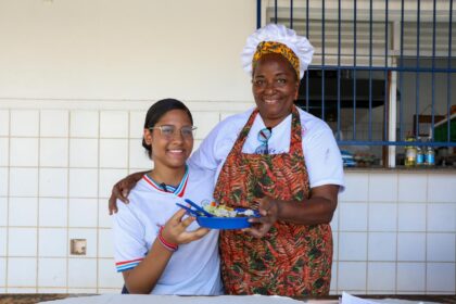 Cozinheiras transformam ingredientes em nutrição e afeto nas escolas estaduais da Bahia