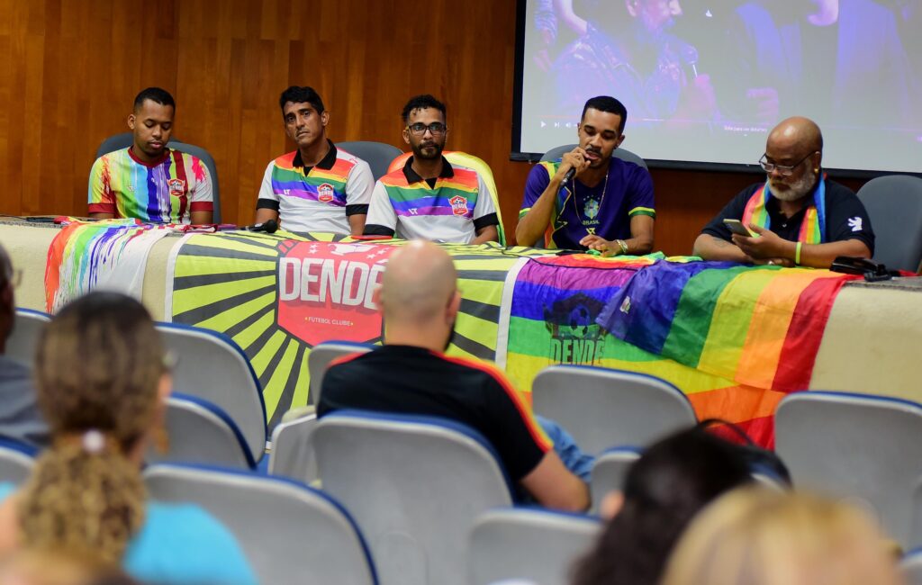 Servidores de Salvador participam de palestra sobre LGBTfobia no esporte – Secretaria de Comunicação