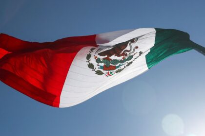 Mexicanos devem eleger 1º mulher presidente neste domingo