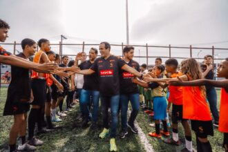 Prefeitura inaugura Arena Planeta, complexo em São Cristóvão com campo, quadra de areia, pista de skate e outros espaços