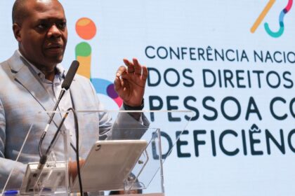 Conferência pede recursos para direitos de pessoas com deficiência