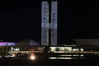 Congresso Nacional tem projeções da campanha pelo Feminicídio Zero