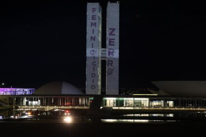 Congresso Nacional tem projeções da campanha pelo Feminicídio Zero