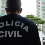 Policiais fazem ação contra roubos de cargas de cigarro no Rio