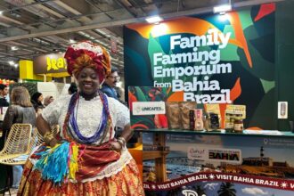 Agricultura Familiar da Bahia encanta o mundo no Salon du Chocolat em Paris