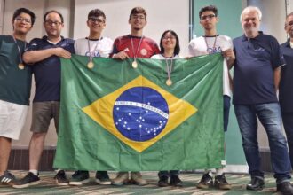 Brasileiros ganham medalhas em Olimpíada de Astronomia e Astronáutica