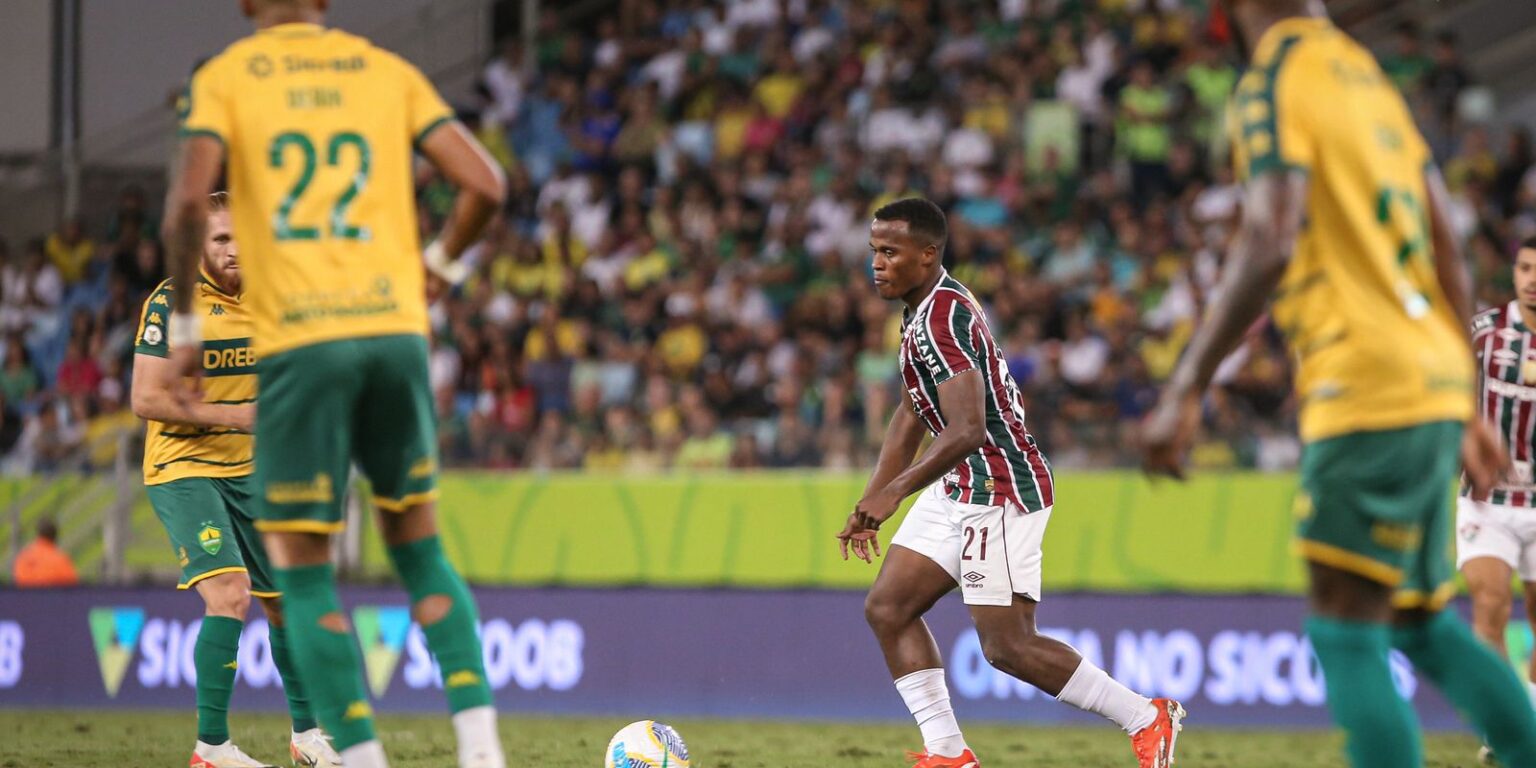 Fluminense recebe o Cuiabá podendo se garantir na Série A em 2025