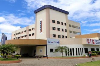 SAJ: Mulher de 55 anos sofre queda de 8 metros no bairro Santa Madalena e é resgatada pelo SAMU