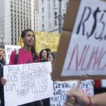 Manifestantes protestam contra aumento das passagens municipais em SP