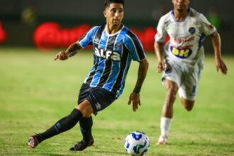 Grêmio bate São Raimundo nos pênaltis e segue na Copa do Brasil