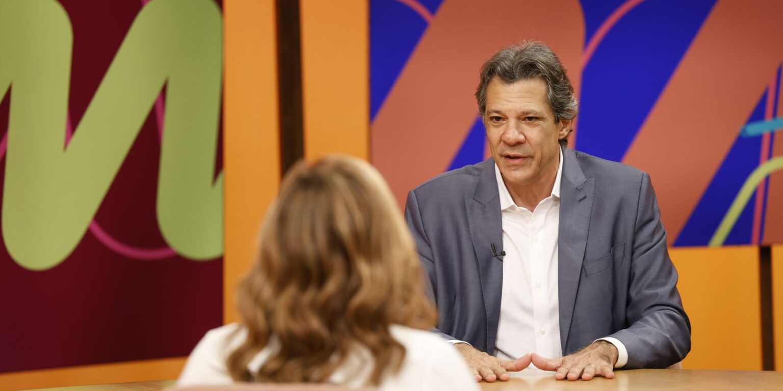 Reforma do IR cria constrangimento moral para super-ricos, diz Haddad