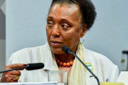 Cármen Lúcia denuncia racismo sofrido por ministra do TSE