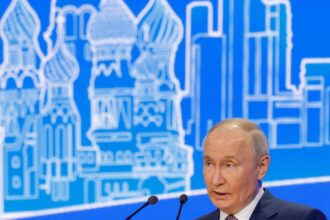 Lula diz que pedirá a Putin que sente à mesa com Zelensky