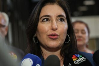 Ninguém ficará prejudicado com descontos indevidos do INSS, diz Tebet