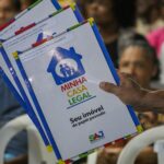 Prefeitura de Santo Antônio de Jesus realizou entrega de títulos de Regularização Fundiária para moradores do bairro Santa Madalena – Prefeitura de Santo Antônio de Jesus - BA