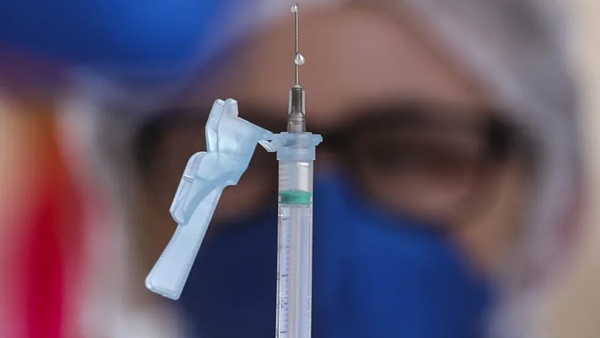 Vacina brasileira de RNA contra a Covid-19 mostra alta eficácia em testes com animais