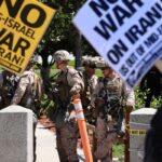 Atos contra ataque dos EUA, pró-Irã e pró-Israel tomam ruas no mundo