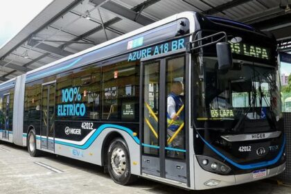 Prefeitura de Salvador inicia testes de ônibus elétricos em linhas regulares na Lapa e no BRT